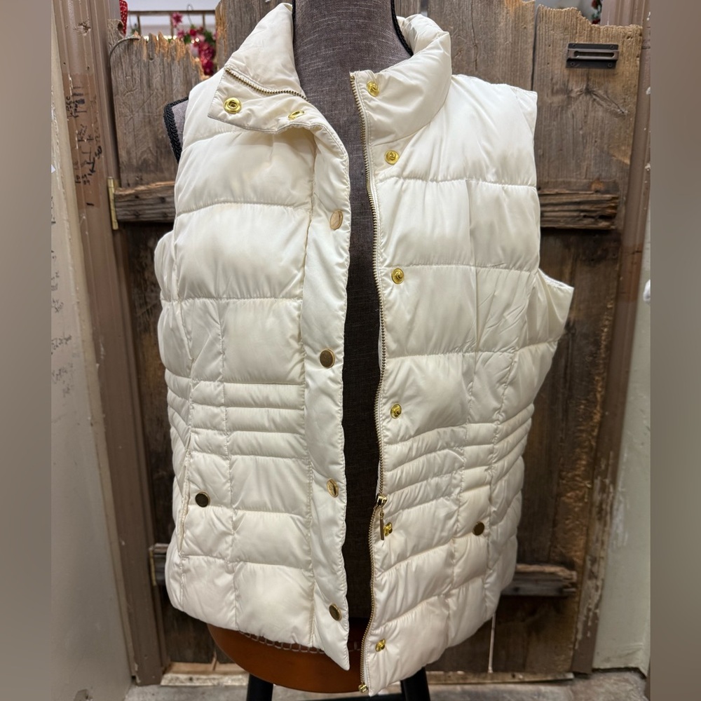 Charter Club Cream Puffer Vest